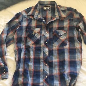 Men’s wrangler pearl snap size 17x34 cowboy cut